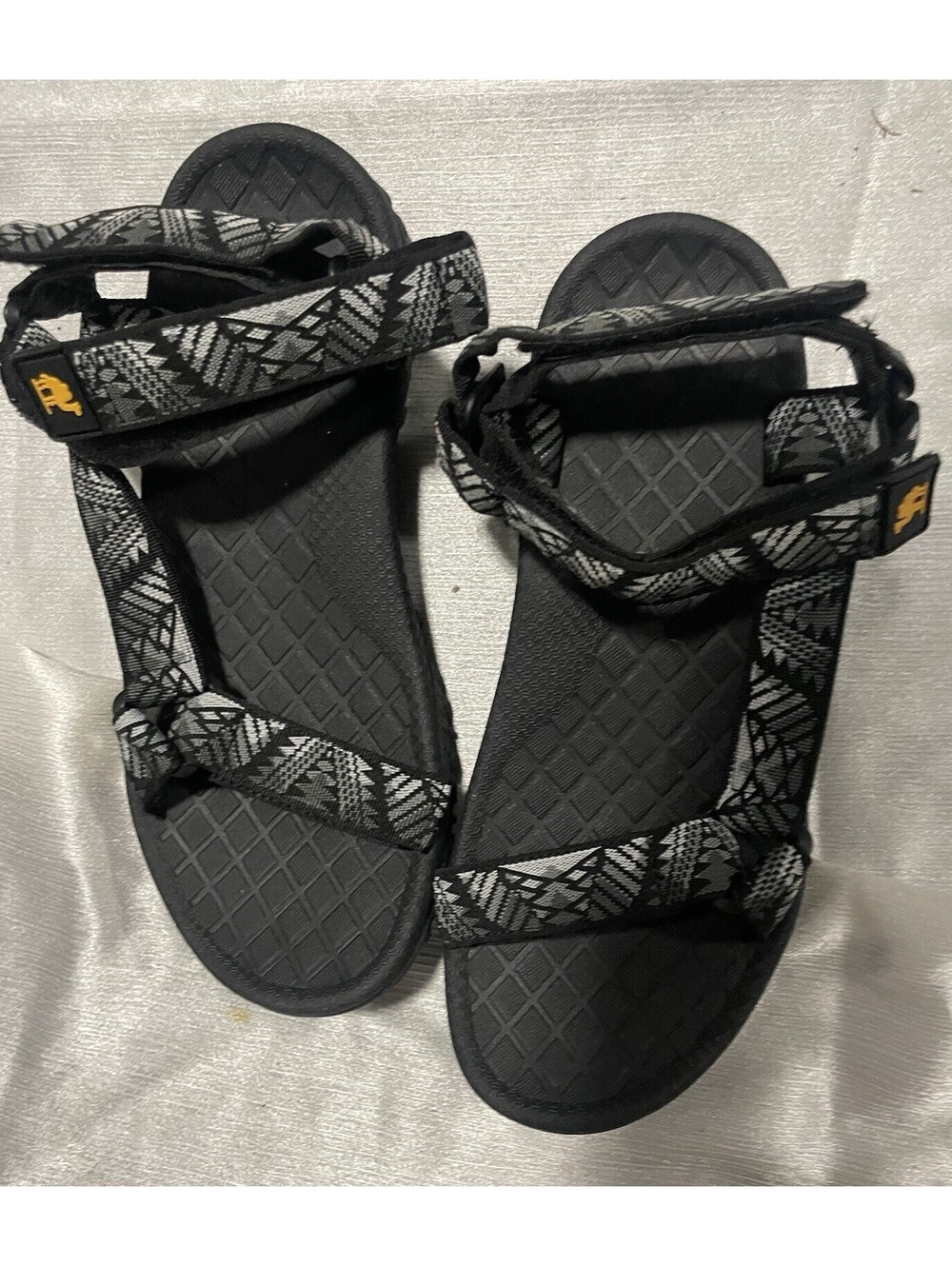 CAMEL CROWN  Sport Hiking Sandals Anti-skid Water Women's Size 9 No Box